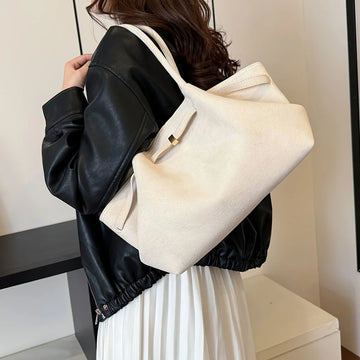 Qfdian Autumn and Winter Deerskin Velvet Underarm Bag Women's New Large Capacity Vintage Tote Bag Fashion All-Matching Female Commuter